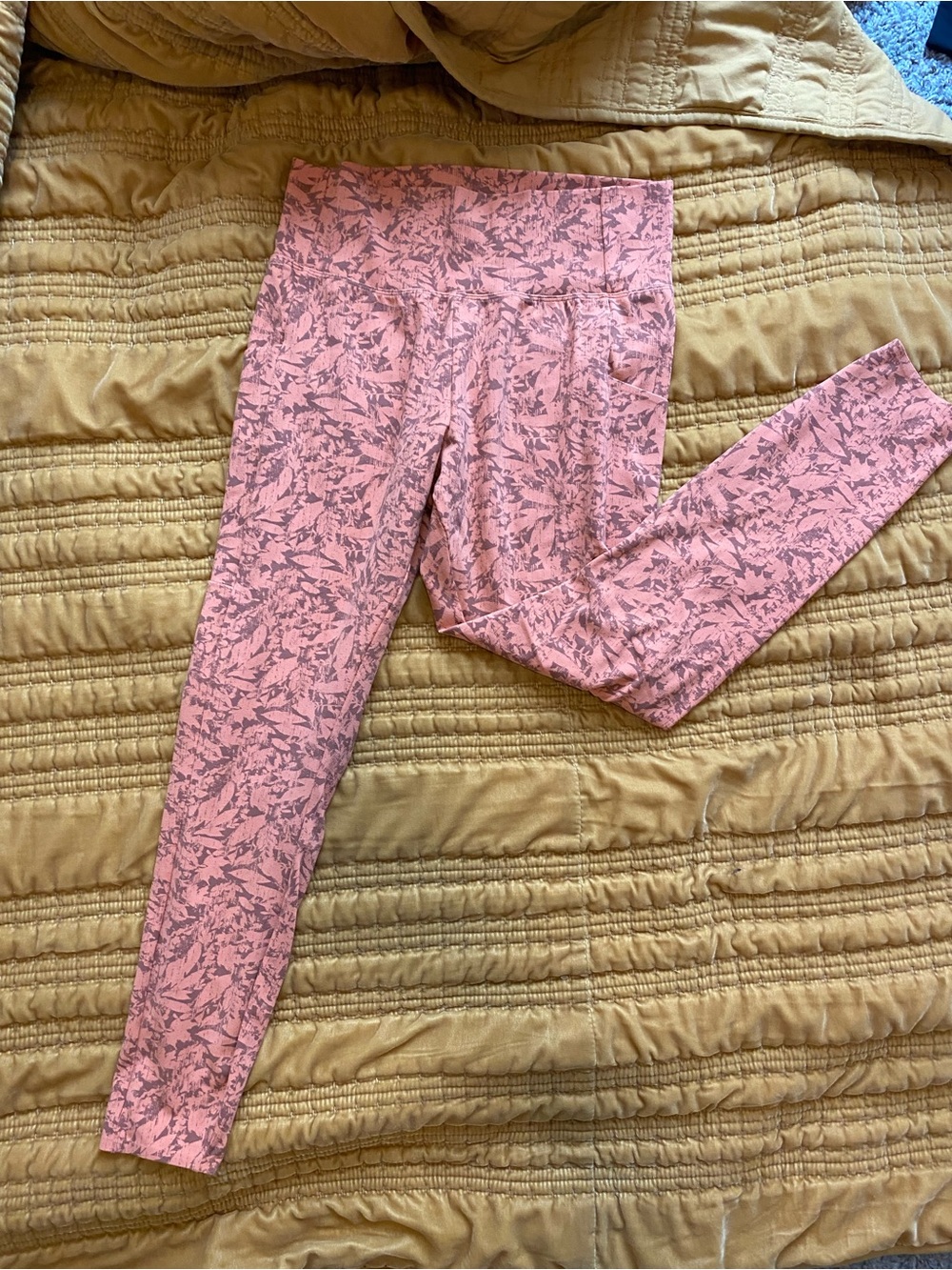 Dark orange and bown abstract High-Rise Leggings 7/8